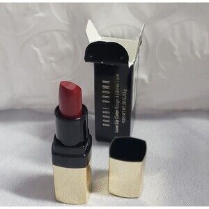 NEW-IN-BOX 
Bobbi Brown luxe red velvet lip color 
.08oz new
Travel size